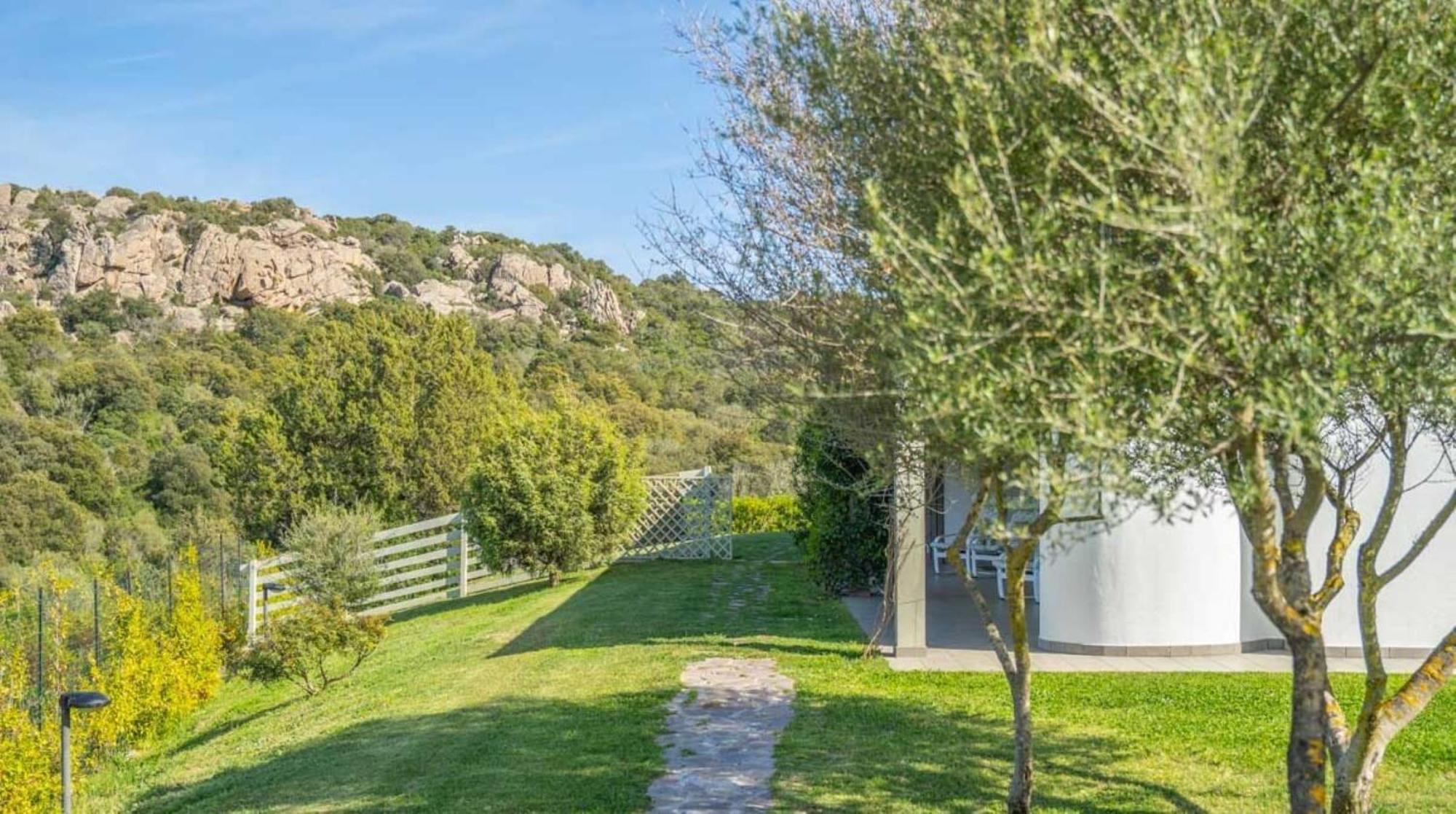 Spartaco Eco Retreat San Pantaleo Sole Ruiu Dış mekan fotoğraf